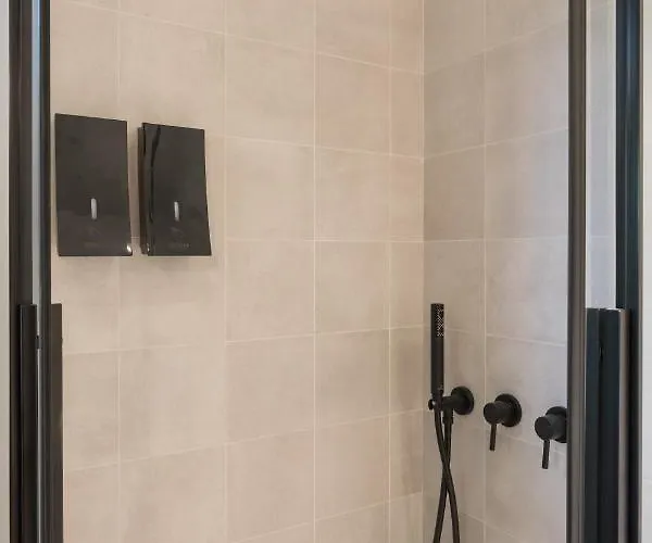 Frühstückspension Heraia 4*